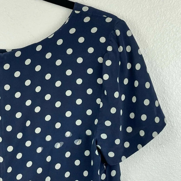 J.Crew Blouse Women's Sz 2 Short Sleeve Zip Polka Dot Blue White 100% Silk - Picture 5 of 8